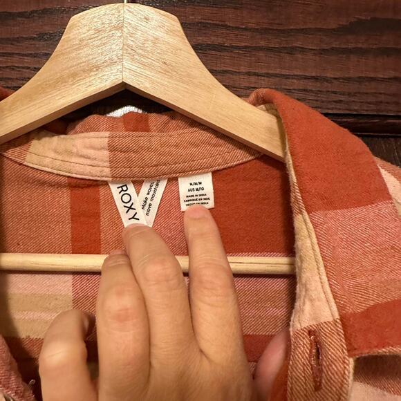 Roxy both ways orange plaid shacket - Picture 2 of 3